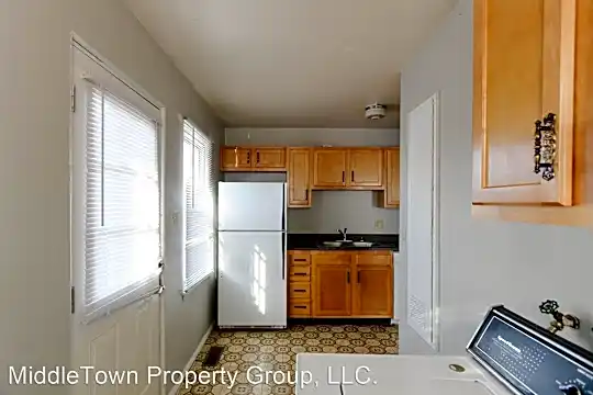 109 S McKinley Ave Photo 2