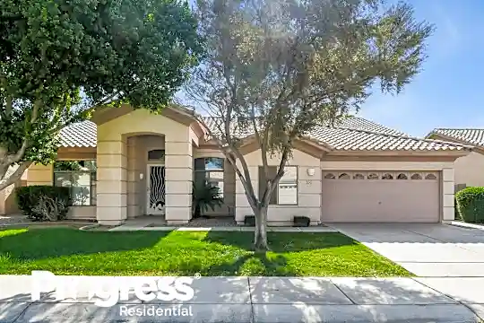 1343 W Indigo Dr Photo 1