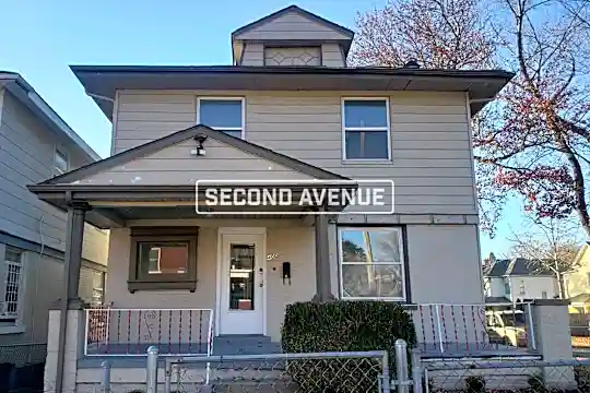 400 Bales Ave Photo 1