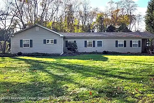 296 Hockhockson Rd #C Photo 2