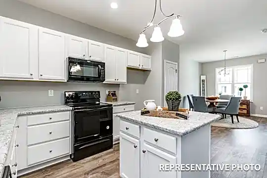 167 Sandpiper Street Photo 1