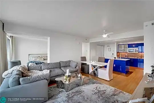 3101 Bayshore Dr #2406 Photo 2