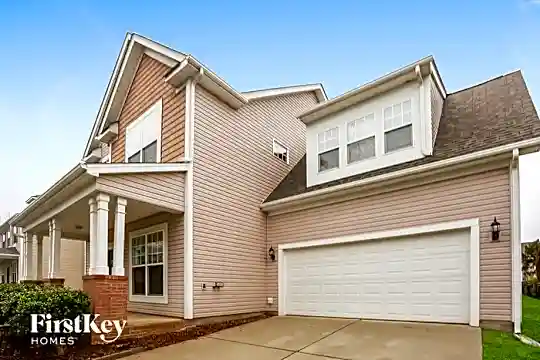 13313 Centennial Commons Pkwy Photo 2