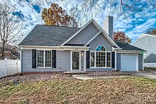 3356 Prescott Pl NW Photo 2