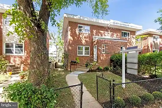 4411 Harrison St NW Photo 1