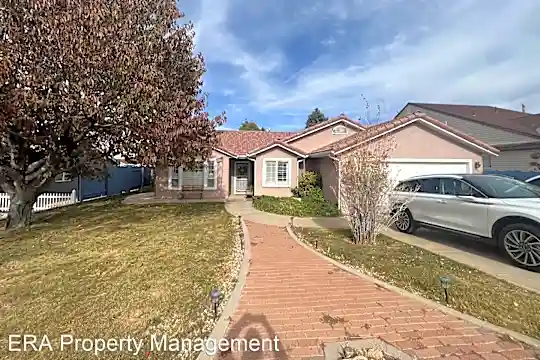 670 W 1350 S Photo 1