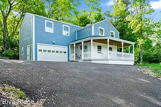1775 McMillan Rd Photo 2