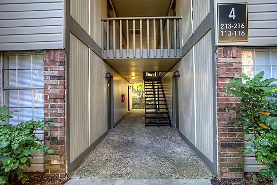 view of exterior entry
