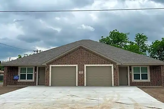 2316 Osage Rd Photo 1