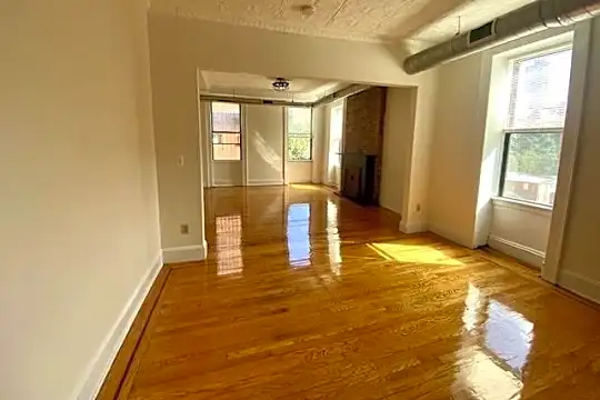 292 Barrow St #1 Photo 1