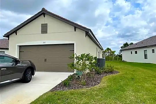 244 Brienza Lp Photo 2