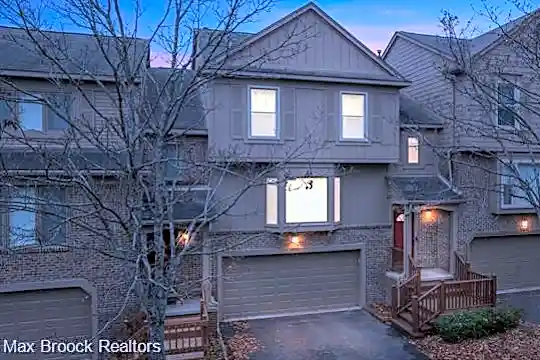 6322 Aspen Ridge Blvd Photo 1