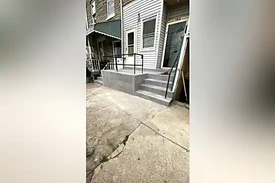 946 N 6th St Photo 1