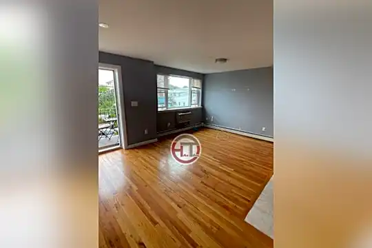 816 Vincent Ave Photo 2