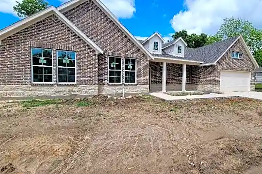 2018 Morse St Photo 1