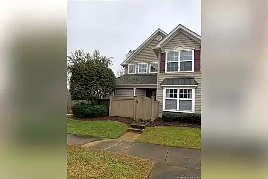 403 Settlement Dr Photo 1