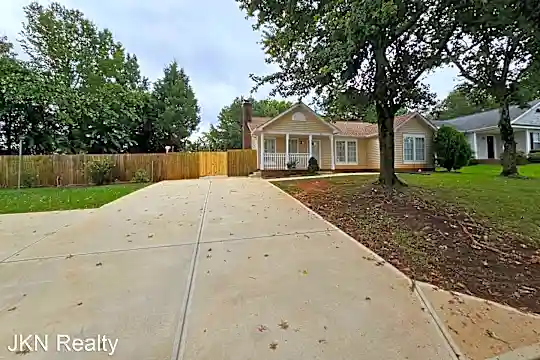 1634 Katherine Kiker Rd Photo 1