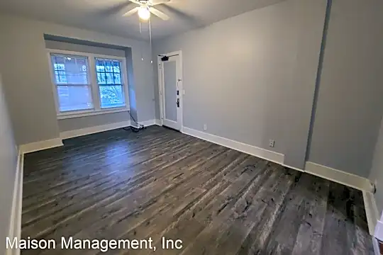 593 Park Ave Photo 2