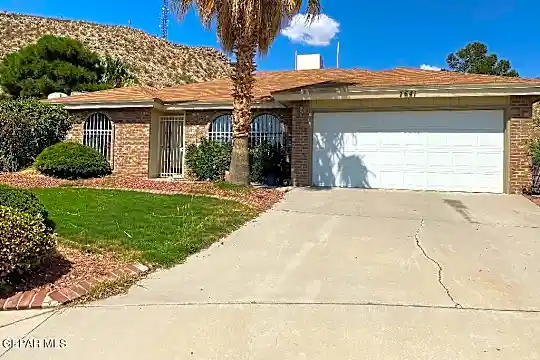 7641 Paiute Way Photo 2