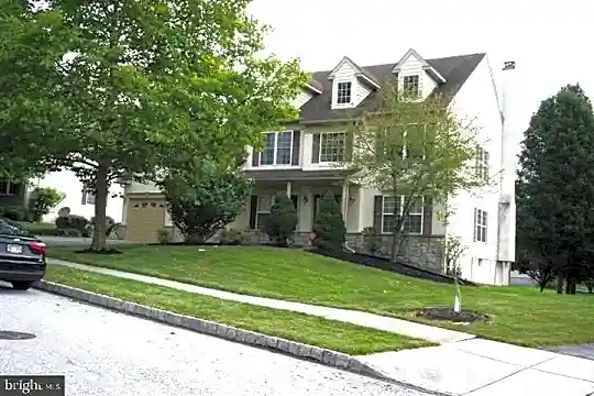 202 Coolidge Ln Photo 1