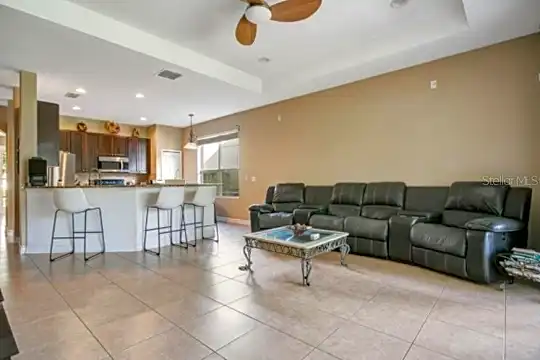 14166 Bradbury Rd Photo 2