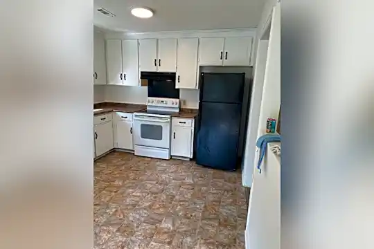 7765 Co Rd 54 Photo 2