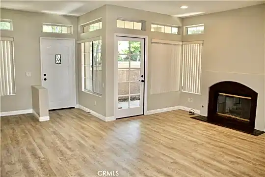 151 Montara Dr Photo 2