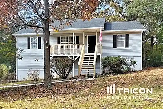 147 Burton Drive Photo 2