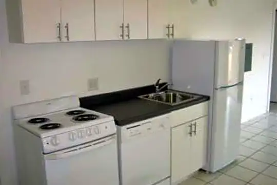 3rd Avenue Holdings Photo 2