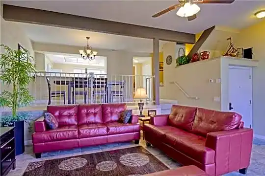 146 N Shore Dr Photo 2