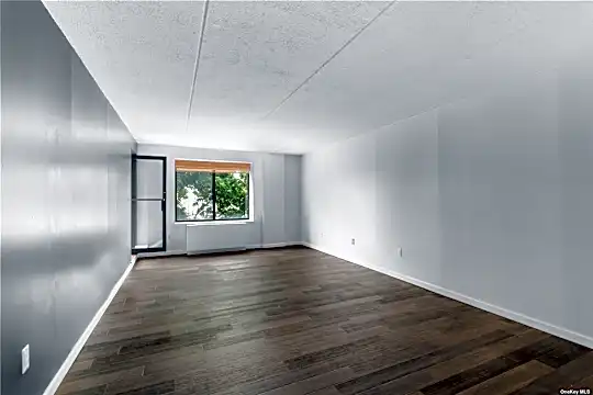 50 Columbus Ave #607 Photo 1