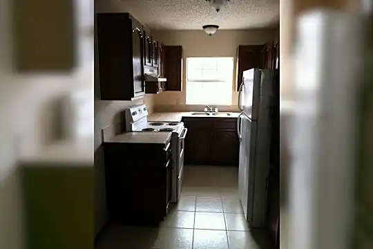 2619 Ligarde St Photo 2