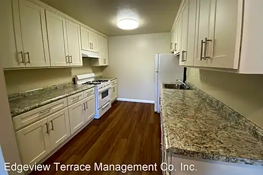 87th Street 423-425 Photo 1