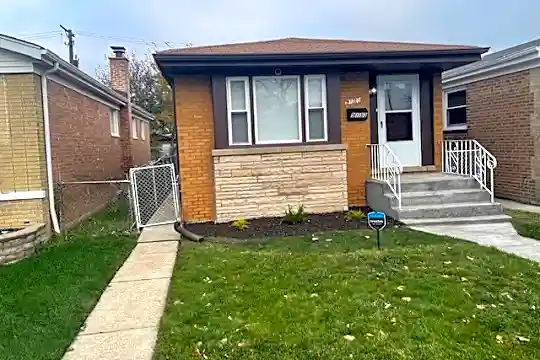 9133 S Halsted St Photo 1