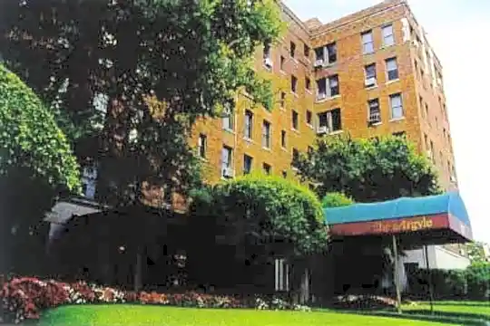 The Argyle Apartments Photo 2