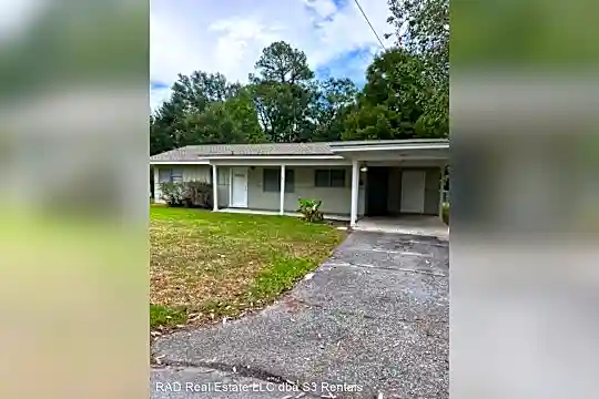 1618 Courthouse Rd Photo 2