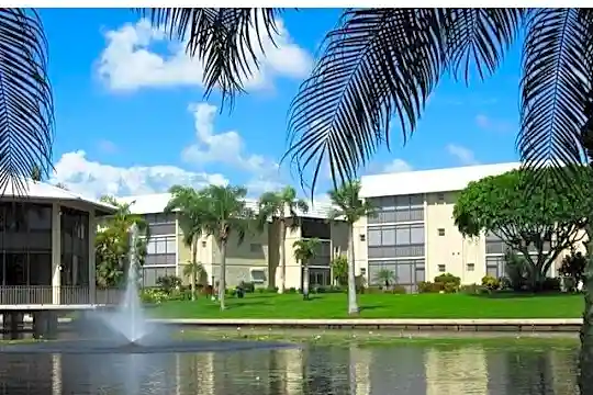 788 Park Shore Dr #B22 Photo 1