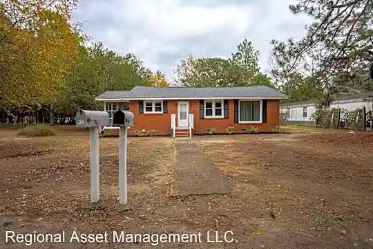 435 McLeary Ln Photo 2