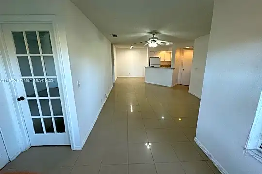3430 Pinewalk Dr N #615 Photo 1
