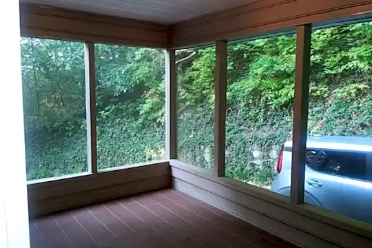 159 Sherman Way Photo 2