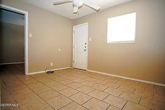 8608 Lawson St #1 Photo 2