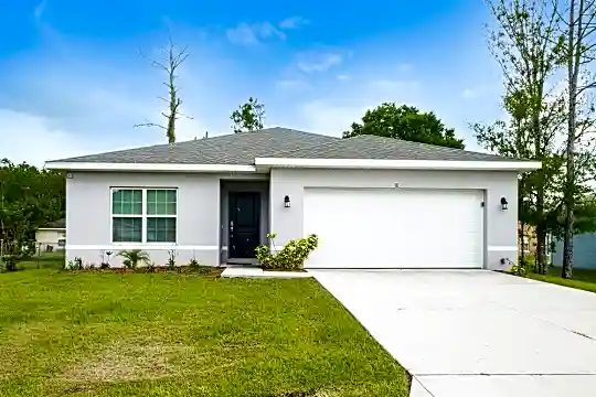 18 Peterlee Ct Photo 1