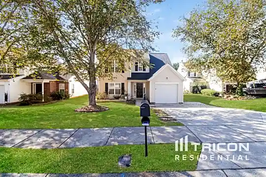 1405 Cherith Court NW Photo 1