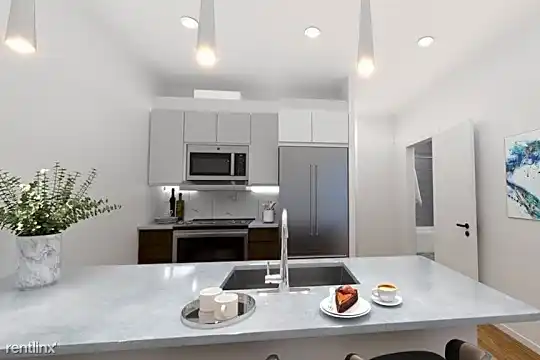 7 Central St Photo 2