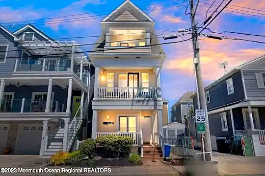 Houses For Rent in West Long Branch, NJ