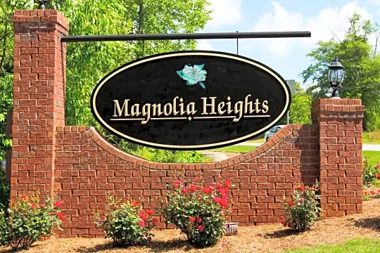 Magnolia Heights Photo 2