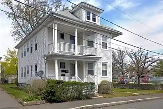 177 W Harvard St Photo 1
