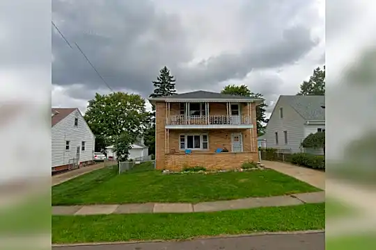 4204 Woodrow Ave Photo 1