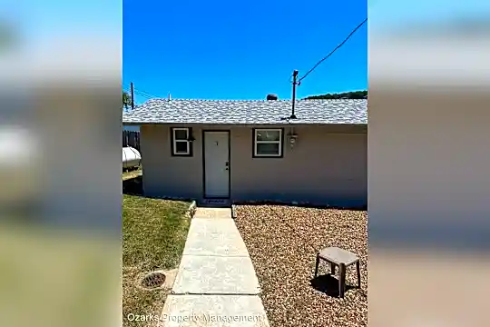 144 Recreation Ave Photo 1