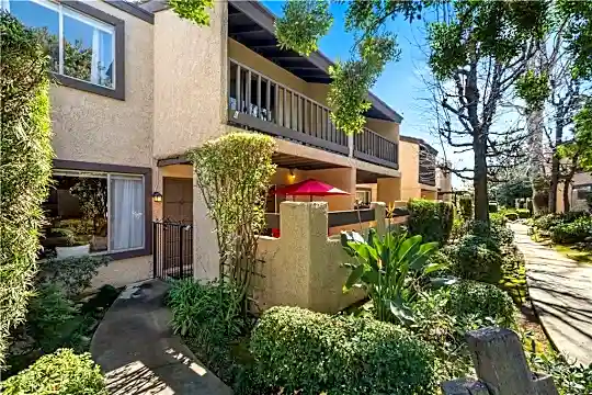 299 E Sierra Madre Blvd #D Photo 1